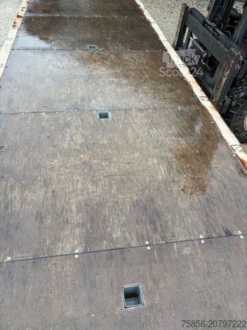 Wechselpritsche offen Krone Plattform 7,45m mit Steckrungen mittig