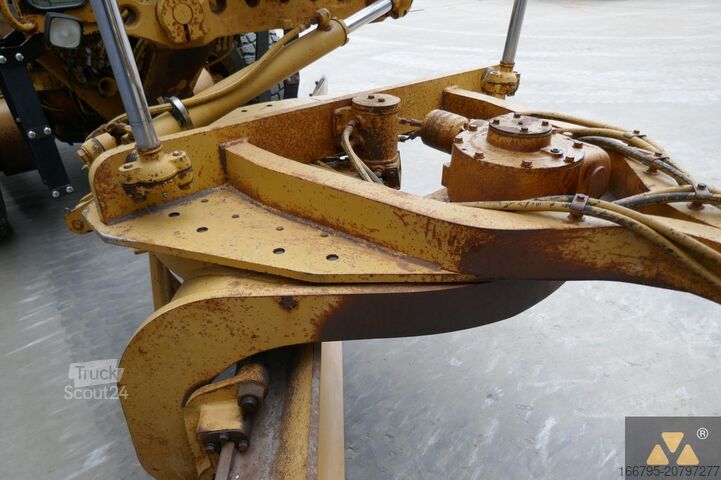 Greideris Caterpillar 140H