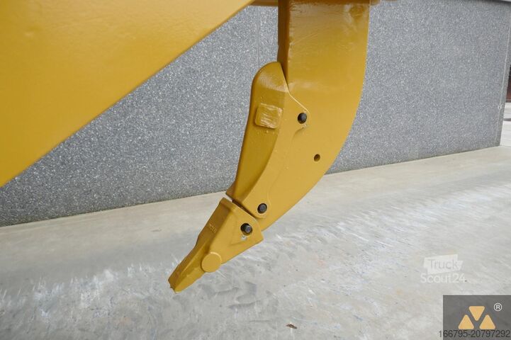 Buldozeris Caterpillar D8T