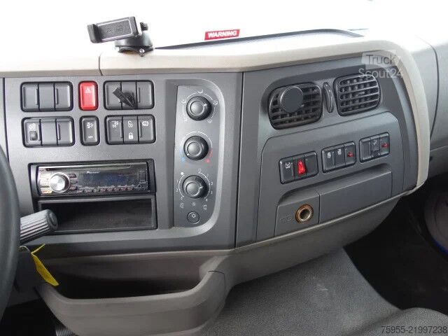 Autotransporter DAF LF 210 oprijlaadbak,airco