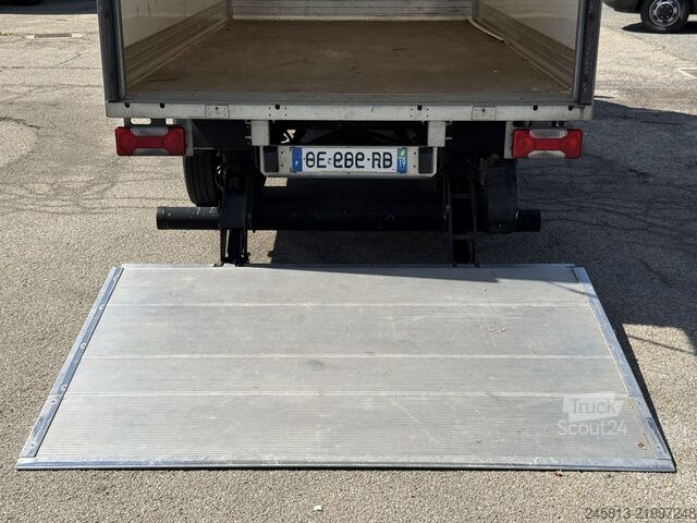 Panelvan Iveco daily 35-160