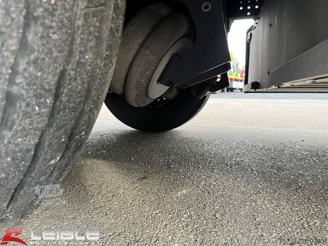 Öppen semitrailer med kapell SCHMITZ CARGOBULL SCB*Standard Tautliner*Liftachse*Code XL*