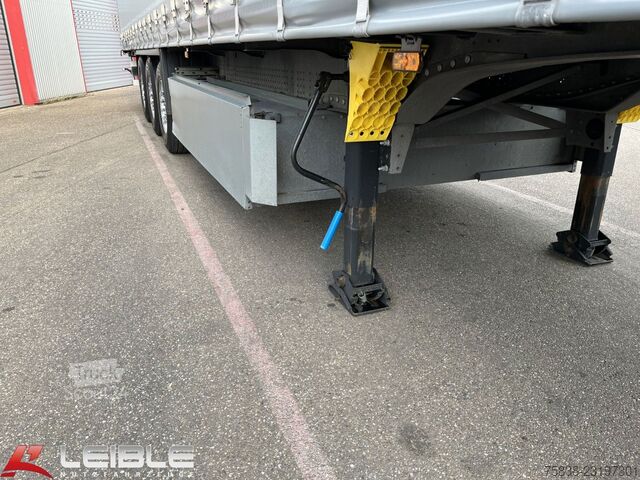 Öppen semitrailer med kapell SCHMITZ CARGOBULL SCB*Standard Tautliner*Liftachse*Code XL*