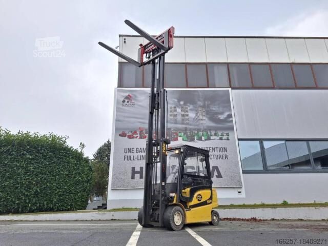 Voorlader vorkheftruck Yale ERP35 VL