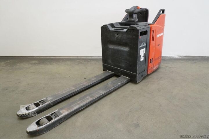 Elektrische meelooppallettruck met sta-platform Linde T 20 SP 131