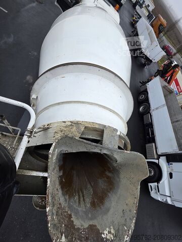 Caminhão betoneira MAN TGS 37.460 8x4 Mixer 11m³