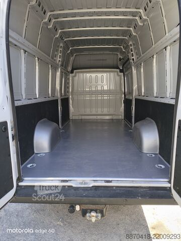 Furgão de teto alto Opel Movano C