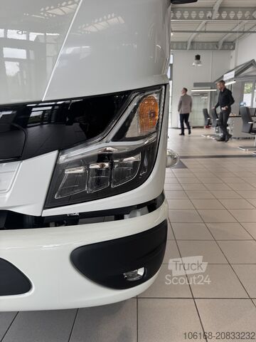 Roll-off tipper truck Fuso Fuso Canter 9C18 Abrollkipper 2025