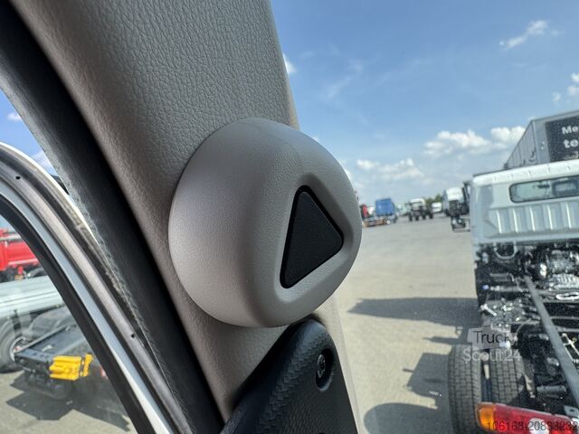 Roll-off tipper truck Fuso Fuso Canter 9C18 Abrollkipper 2025