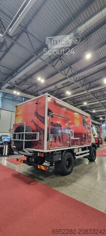 Automašīna-māja, ekspedīcija IVECO EUROCARGO 4x4