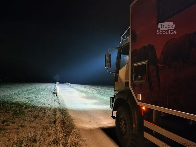Automašīna-māja, ekspedīcija IVECO EUROCARGO 4x4