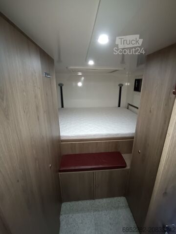 Automašīna-māja, ekspedīcija IVECO EUROCARGO 4x4