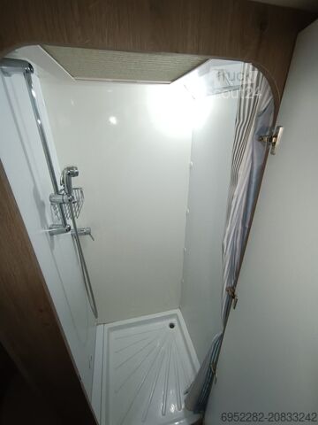 Automašīna-māja, ekspedīcija IVECO EUROCARGO 4x4