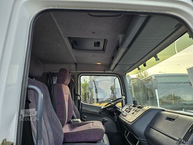 Pick-up furgonas Mercedes-Benz 817/42AT7 Palfinger PK 5000 B Werkstatt