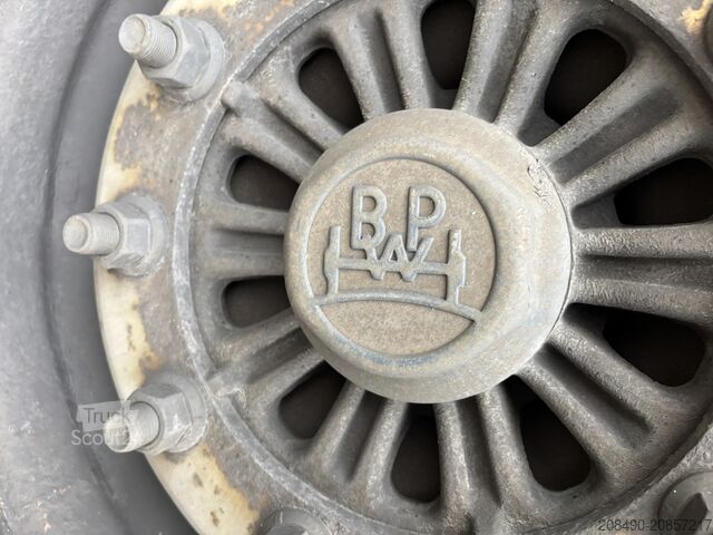 Pótkocsi ponyvás platóval és emelőhátfallal FLIEGL 39 SDS mit unterfaltb LBW