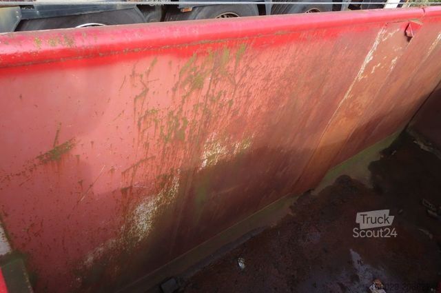 Swap chassis trailer  Krancontainer HMF 1063