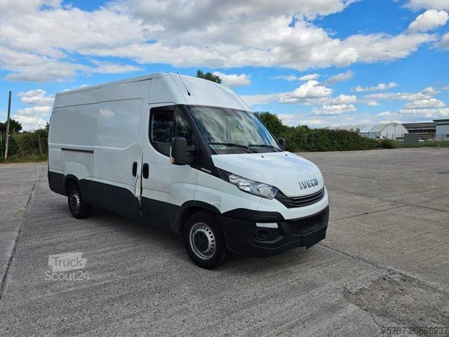 Fourgon surélevé IVECO 35S16 A8 V L, mittellang & hoch, kleiner Schaden