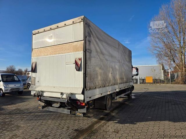 Transportador con plataforma y toldo IVECO 80-220 Eurocargo, Gardine, Ladebordwand, 1.Hand
