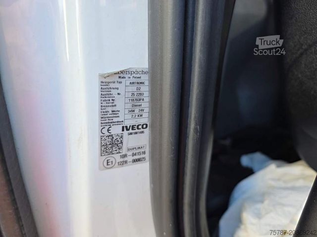 Transportador con plataforma y toldo IVECO 80-220 Eurocargo, Gardine, Ladebordwand, 1.Hand