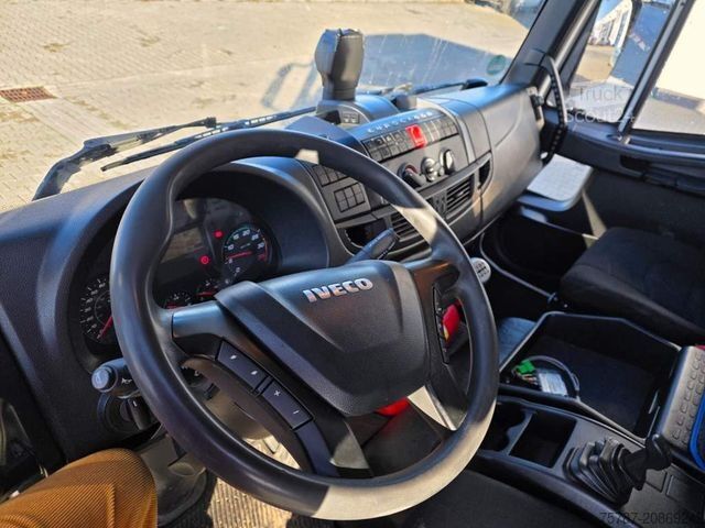 Transportador con plataforma y toldo IVECO 80-220 Eurocargo, Gardine, Ladebordwand, 1.Hand