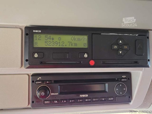 Transportador con plataforma y toldo IVECO 80-220 Eurocargo, Gardine, Ladebordwand, 1.Hand