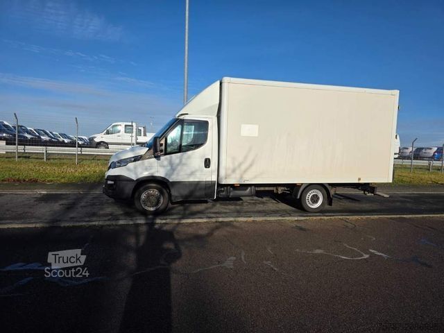 Dostavno vozilo s kesonom IVECO 35S15/ 35-150 Koffer, Klima, manuelle Schaltung