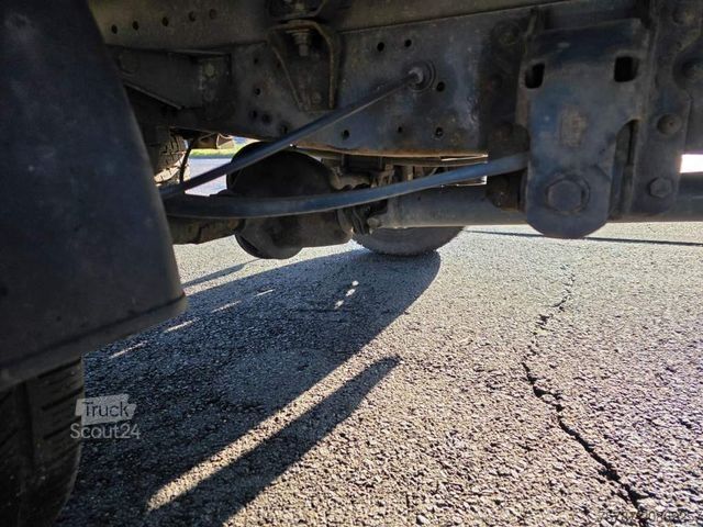 Dostavno vozilo s kesonom IVECO 35S15/ 35-150 Koffer, Klima, manuelle Schaltung