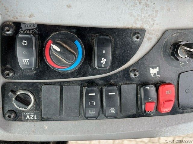 Φορτωτής με ελαστικά CATERPILLAR 908M