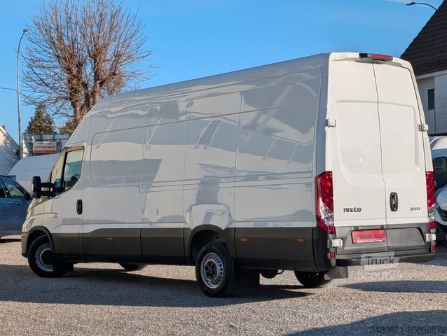 Furgone a tetto alto IVECO DAILY 35S18V L4H3 *TOP ZUSTAND* *AUTOMATIK* XXXL