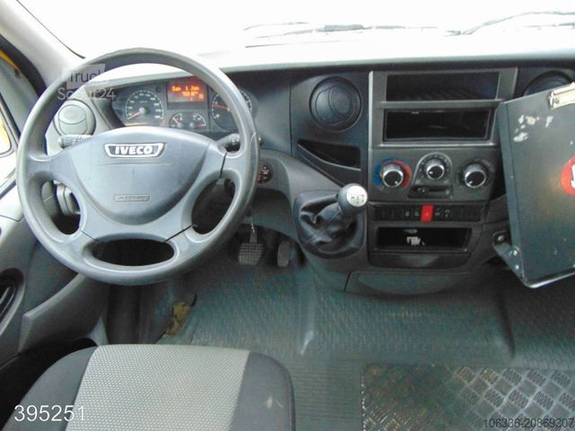 Fourgon tôlé IVECO Daily 35 S 11 A / P Maxi Postkoffer REGALSYSTEM