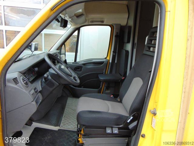 Dostavno vozilo s kesonom IVECO DAILY 50 C 15 Postkoffer REGALSYSTEM KAMERA