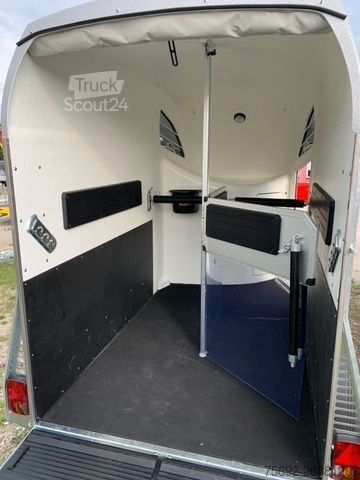 Prikolica za prevoz konj BÖCKMANN Master WCF incl. Mittelpfostentrennwand