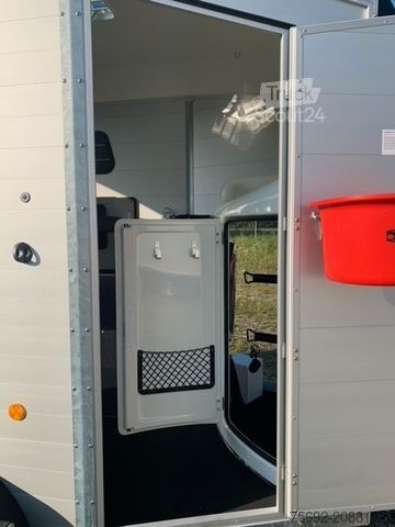 Prikolica za prevoz konj BÖCKMANN Portax SKA, große SK von außen bedienbar