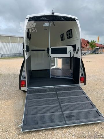 Prikolica za prevoz konj BÖCKMANN Grand Master SKA