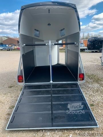 Prikolica za prevoz konj BÖCKMANN Champion Esprit incl. Esprit Zubehörpaket