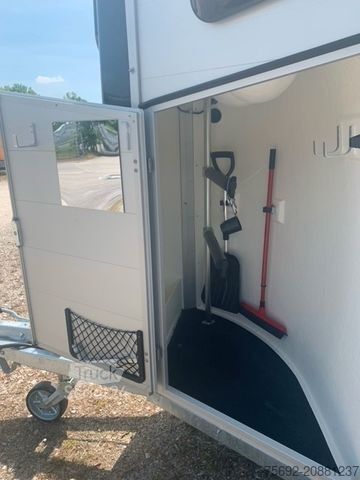 Prikolica za prevoz konj BÖCKMANN Portax Esprit incl. Esprit Zubehörpaket