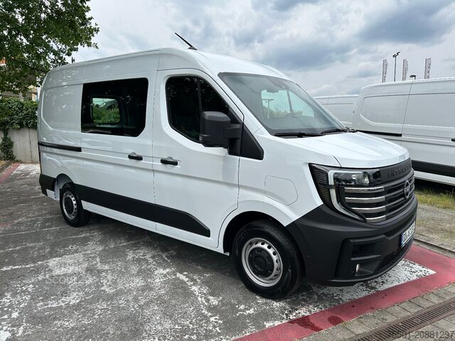 Furgão de painéis Nissan Interstar EV Kasten 87KWH 35 L2H2 3.5t FWD N-Connecta