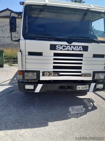 Carro attrezzi SCANIA 93 h 230