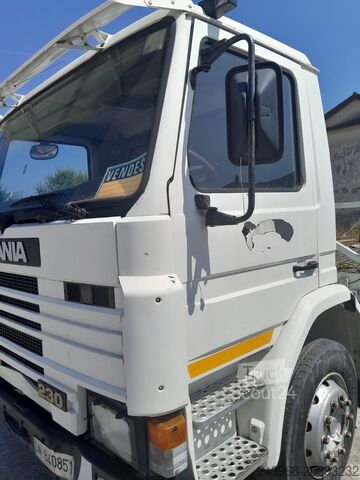 Carro attrezzi SCANIA 93 h 230
