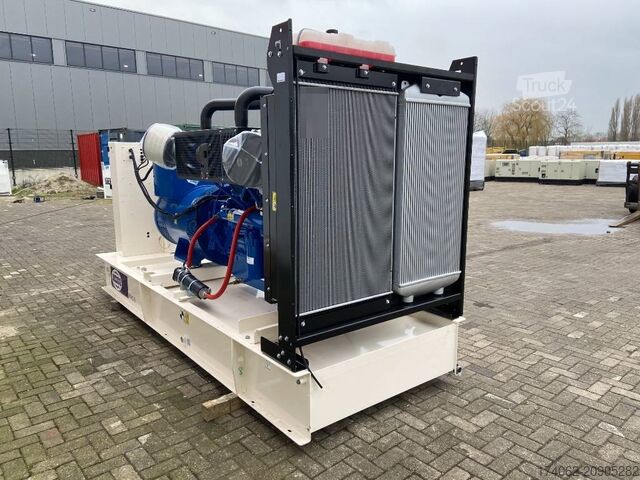Agregat FG Wilson P715-3 - 715 kVA Open Genset - DPX-16023-O