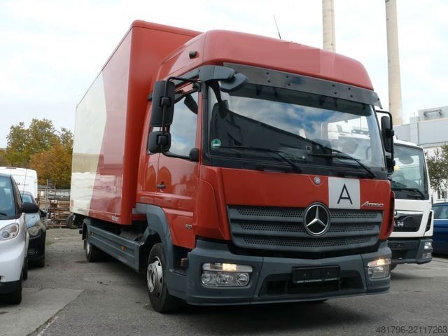 شاحنة صندوقية MERCEDES-BENZ Mercedes-Benz 821*Schlafplatz*6 Sitz*2xAHK*LBW