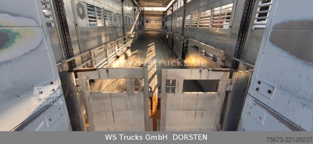 Boskapsbil VOLVO FH 460 Mega mit Finkl 3 Stock Hubdach