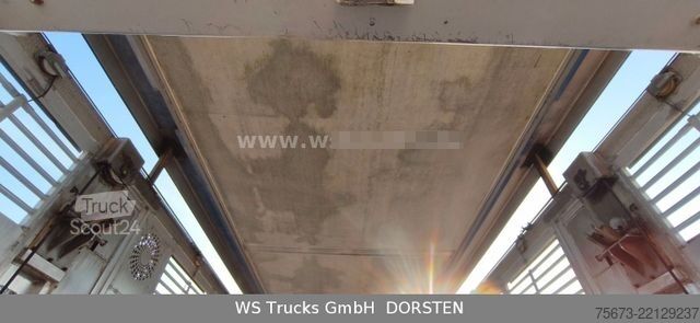 Boskapsbil VOLVO FH 460 Mega mit Finkl 3 Stock Hubdach