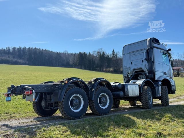 Wohnwagen/Wohnmobil MERCEDES-BENZ 4158 8X8 WOHNMOBIL EXPEDITION OFFROAD NEU VOLL