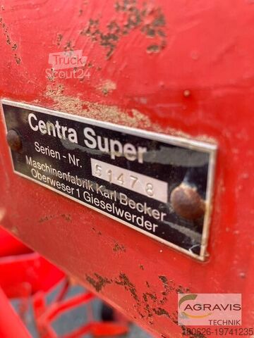 Σπαρτική μηχανή Becker CENTRA SUPER