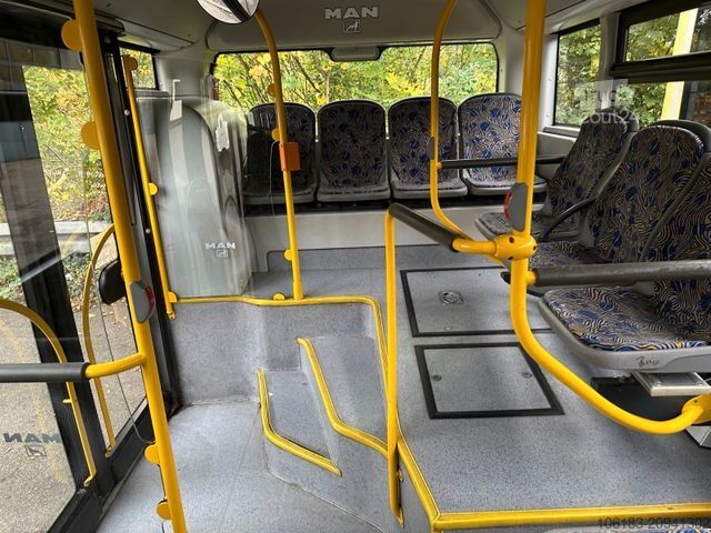 Autocarro de turismo MAN A 21 NL 280