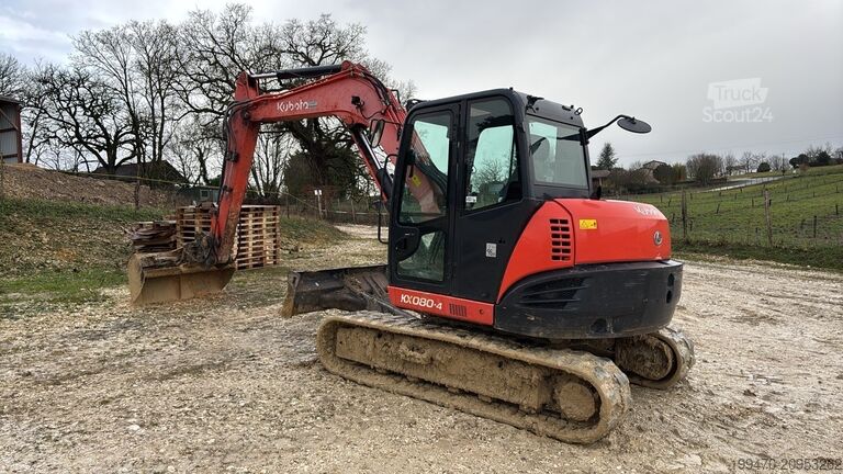  Kubota KX080-4 with 3 excavator buckets