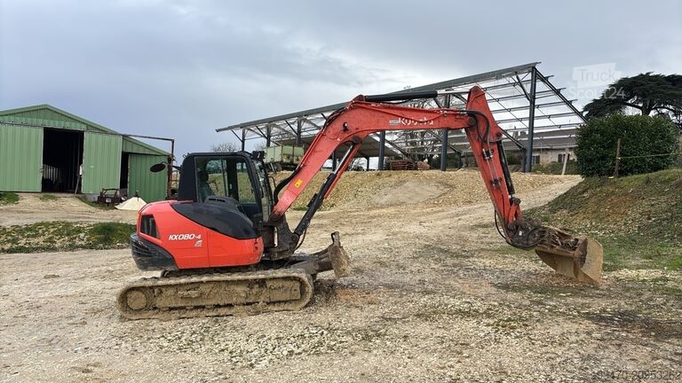  Kubota KX080-4 with 3 excavator buckets