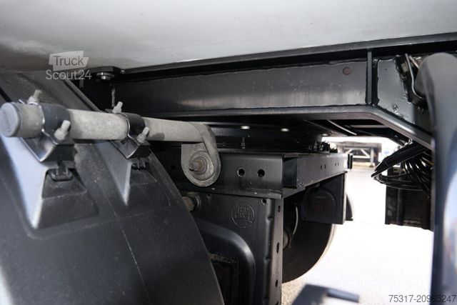 Semirreboque baú KRONE SZR 18/eLZ4 S / LBW 2500 kg / LENKACHSE / TRIDEC