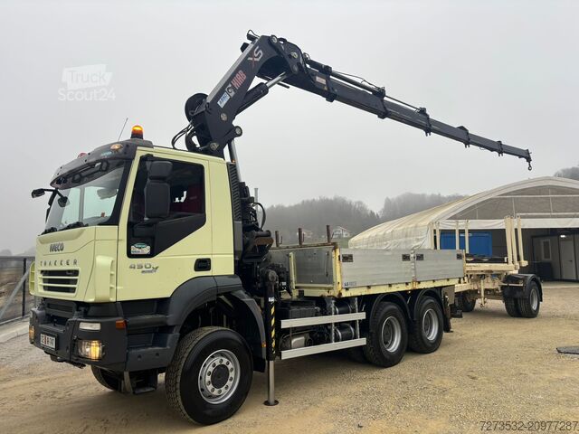 Grue montée sur camion IVECO TRAKKER 260T45W 6X6